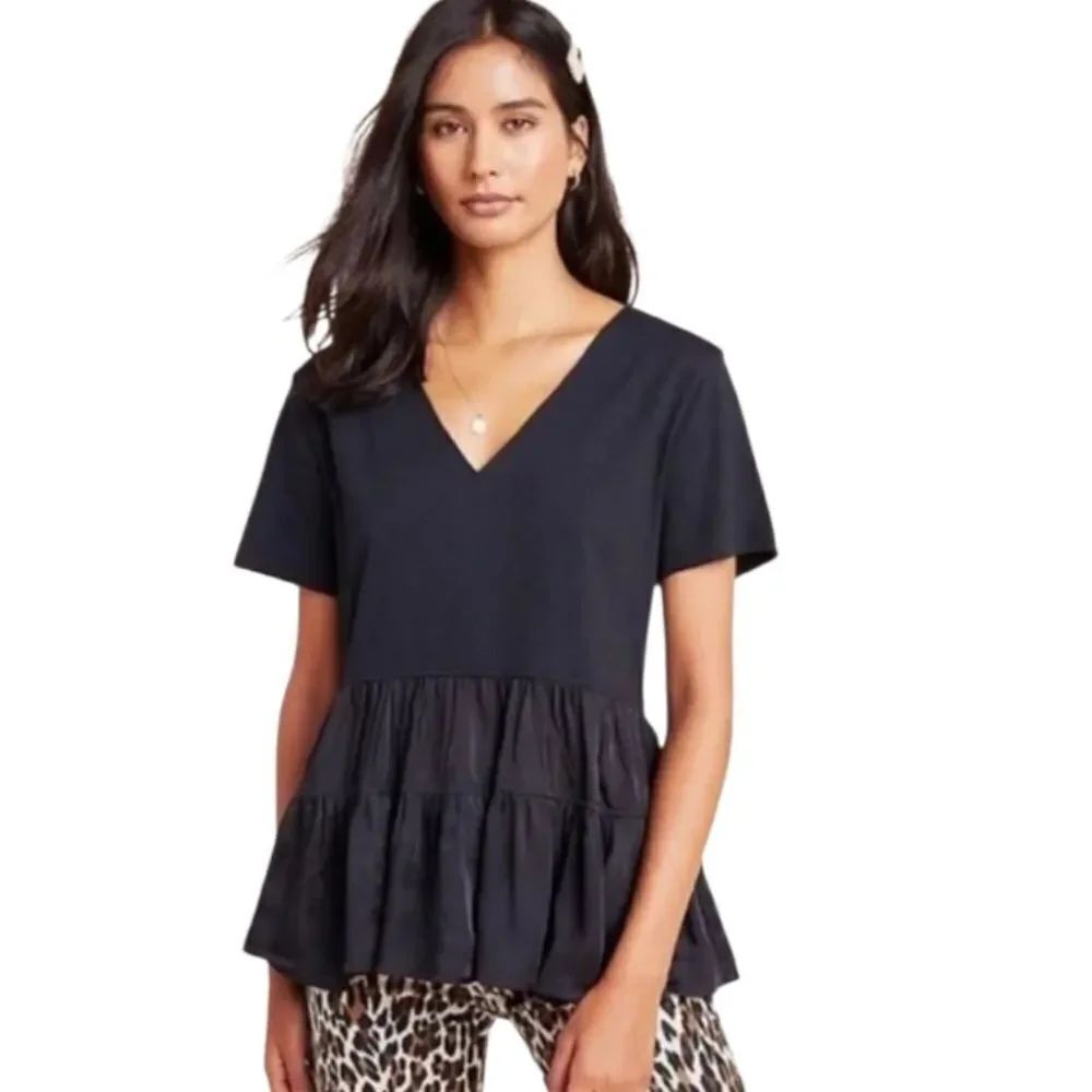 Maeve Anthropologie Louisa Tiered Tee Navy Blue Anthropologie Vneck Blouse
